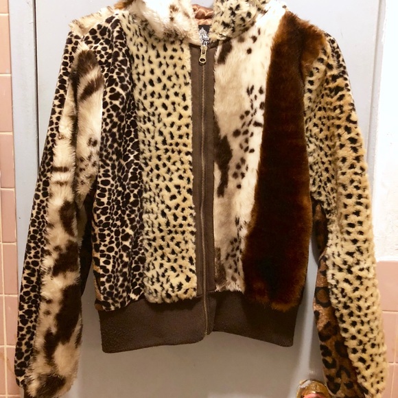 Jackets & Blazers - 🧡VINTAGE Leopard Print Bomber Jacket w/ Hood🧡